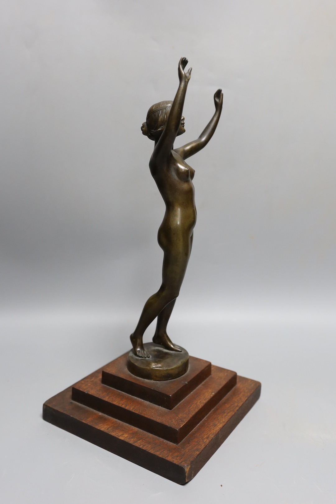 An Art Deco style bronze model of a nude female. 36cm